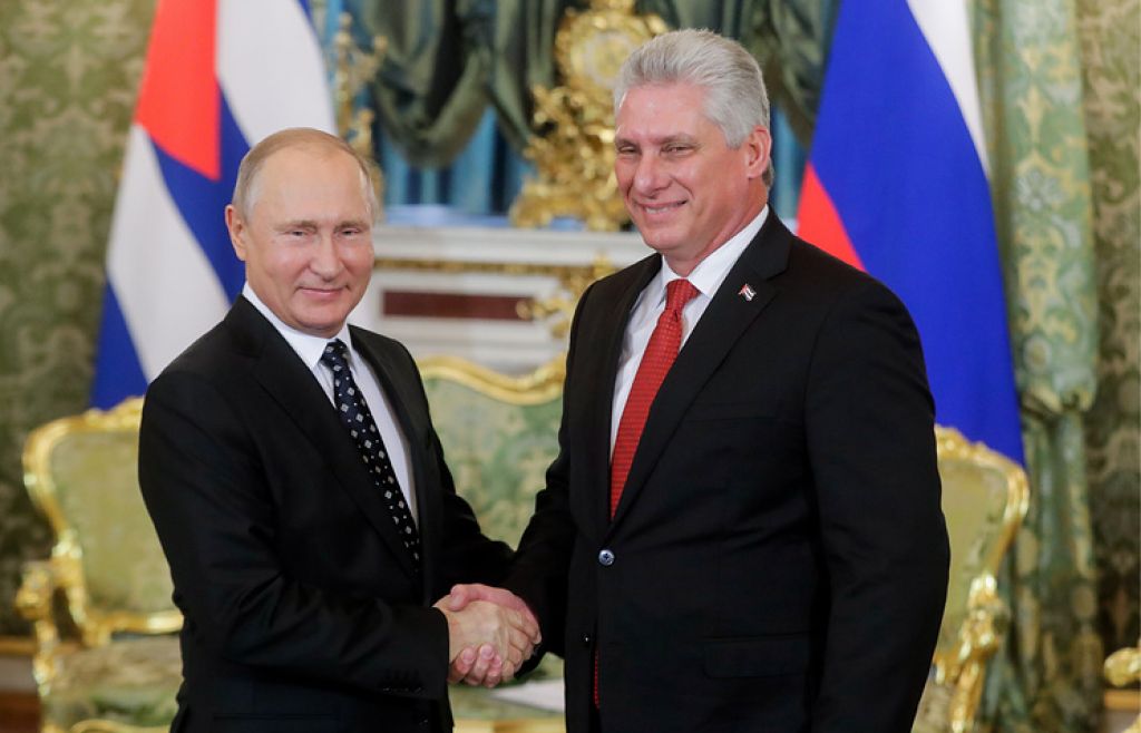 El nuevo presidente Miguel Díaz Canel da la bienvenida a Putin / El Latinaso Noticias
